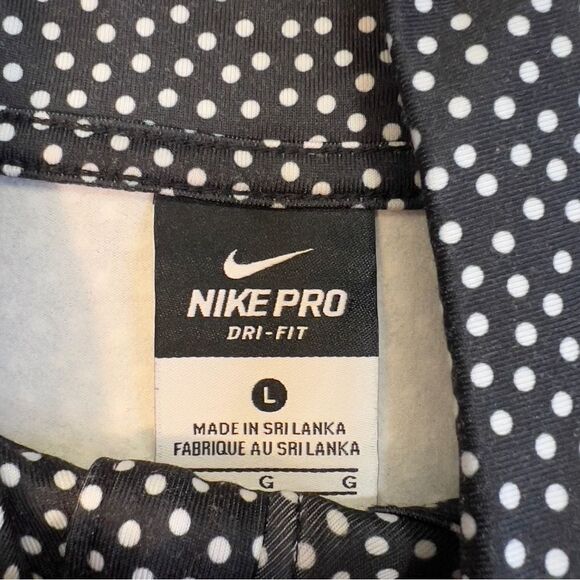 Nike Pro Dri Fit Black Polka Dot Half Zip running Pullover large - Picture 8 of 16